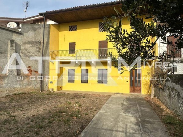 quadrivano in vendita a Vestignè