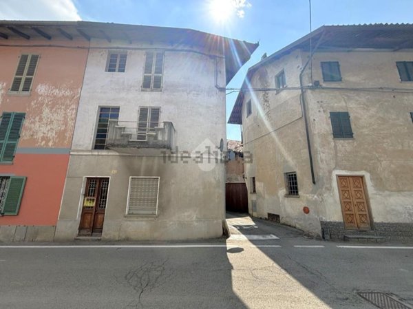 casa indipendente in vendita a Vestignè