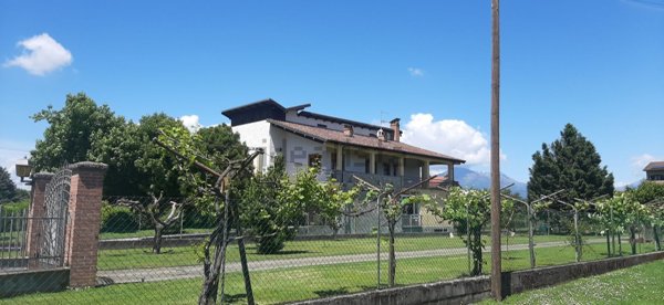 casa indipendente in vendita a Vestignè