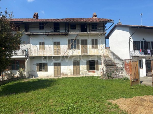 casa indipendente in vendita a Vestignè