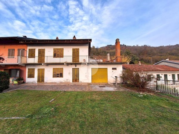 casa indipendente in vendita a Vestignè