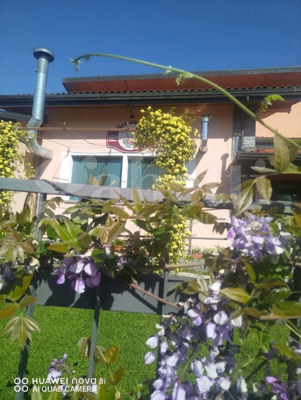 negozio in vendita a Vialfrè