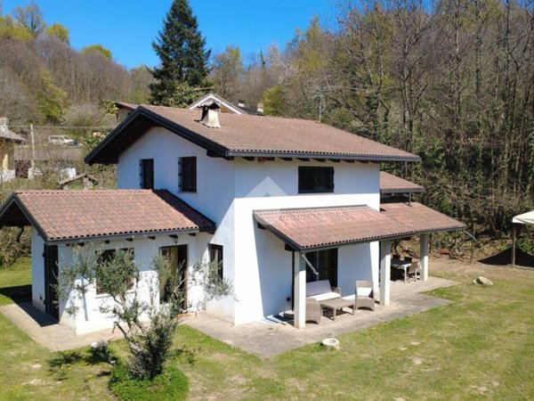 casa indipendente in vendita a Vialfrè