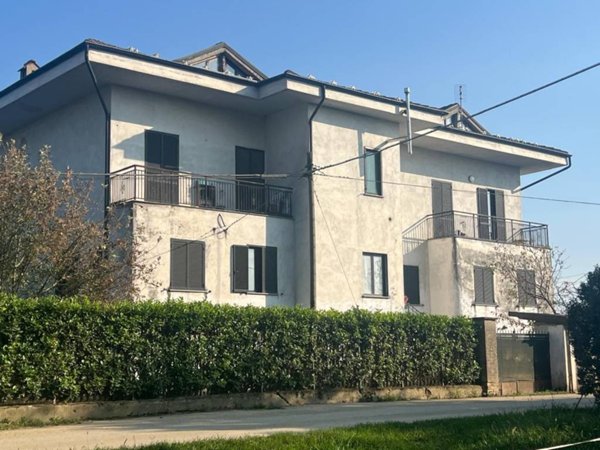 casa indipendente in vendita a Vigone in zona Quintanello