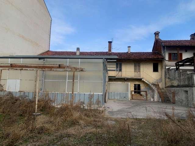 casa indipendente in vendita a Vigone