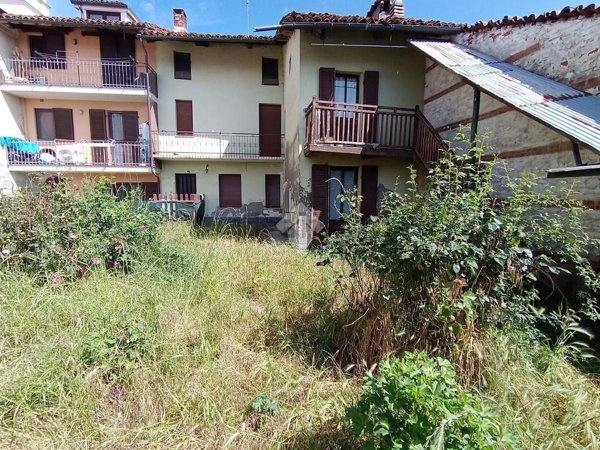 casa indipendente in vendita a Vigone