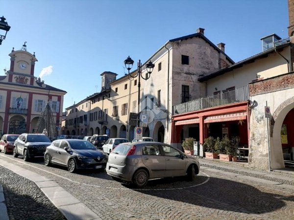 casa indipendente in vendita a Vigone