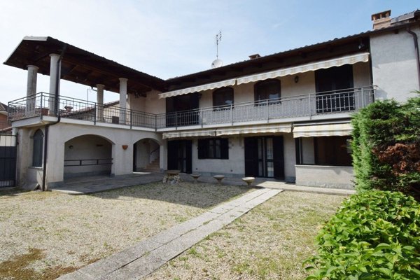 casa indipendente in vendita a Vigone