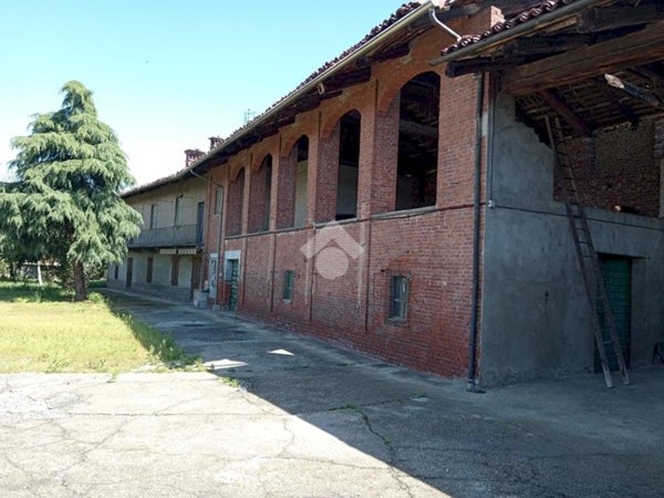 casa indipendente in vendita a Vigone in zona Trepellice