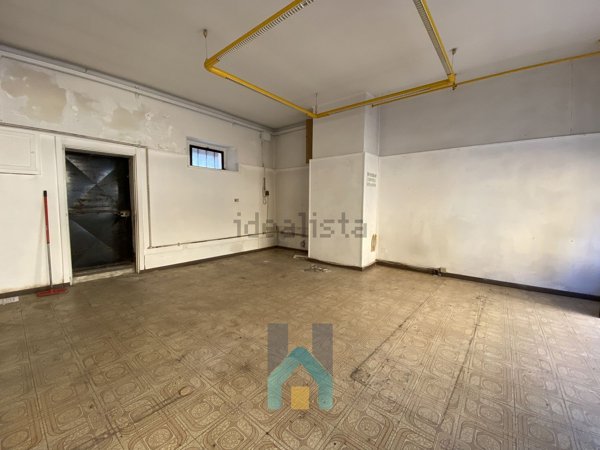 negozio in vendita a Vigone