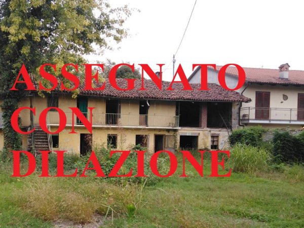 casa indipendente in vendita a Vigone