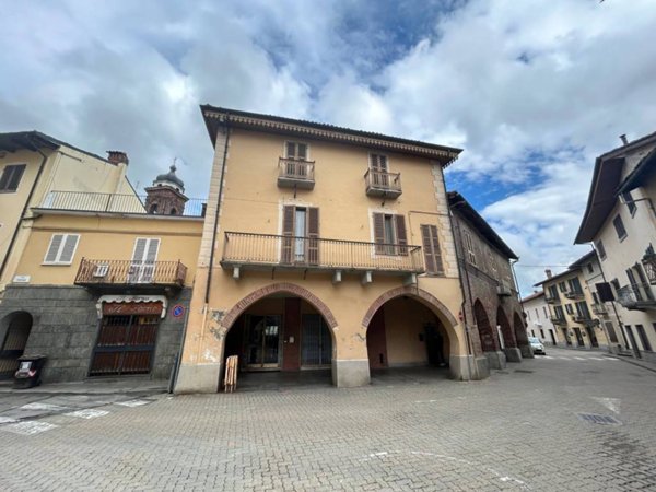 casa indipendente in vendita a Vigone