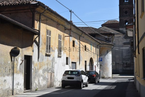 casa indipendente in vendita a Vigone