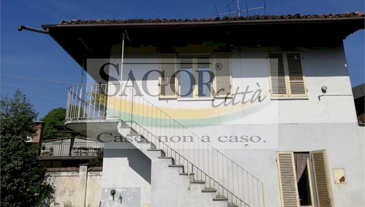 casa indipendente in vendita a Vigone