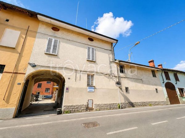 casa indipendente in vendita a Vigone