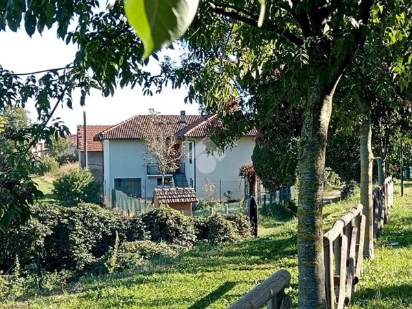 casa indipendente in vendita a Vigone