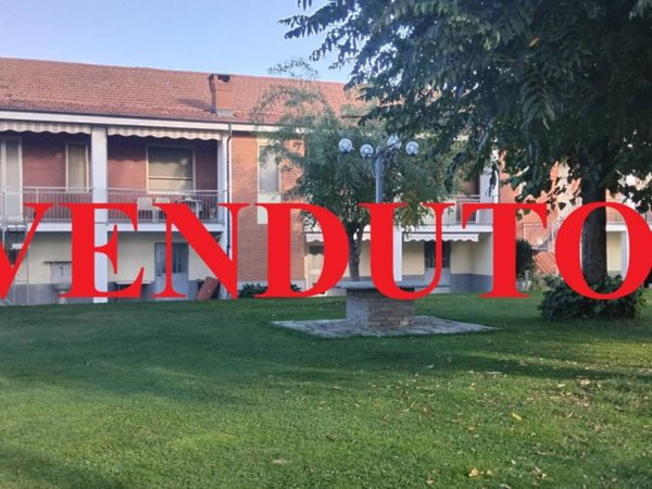 casa indipendente in vendita a Vigone