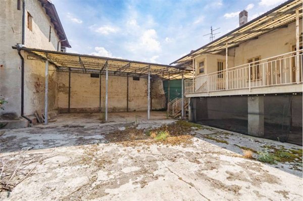 casa indipendente in vendita a Vigone