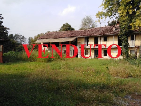 casa indipendente in vendita a Vigone in zona Trepellice