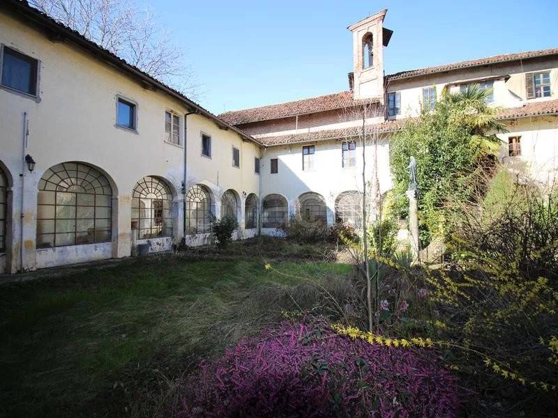 locale di sgombero in vendita a Villafranca Piemonte