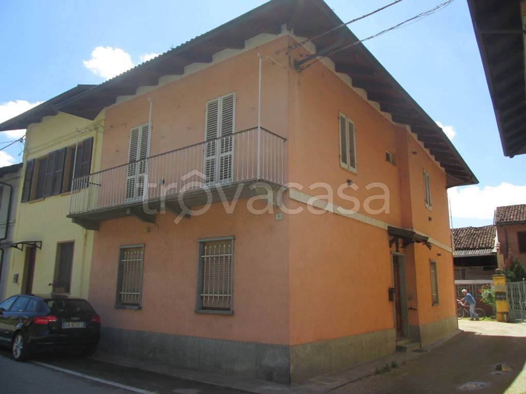 casa indipendente in vendita a Villafranca Piemonte