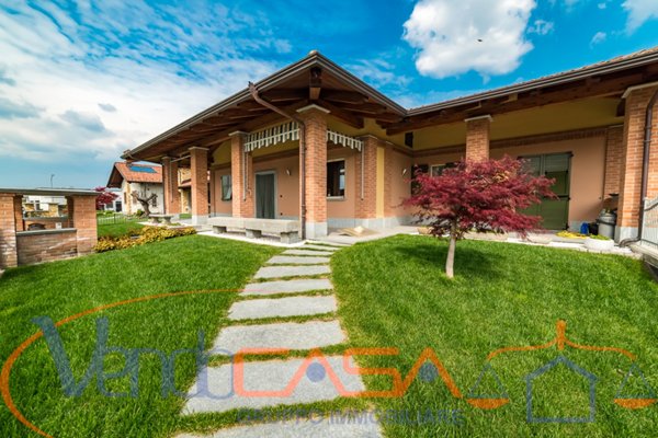 casa indipendente in vendita a Villafranca Piemonte
