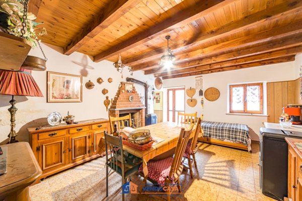 casa indipendente in vendita a Villafranca Piemonte