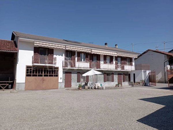 casa indipendente in vendita a Villafranca Piemonte