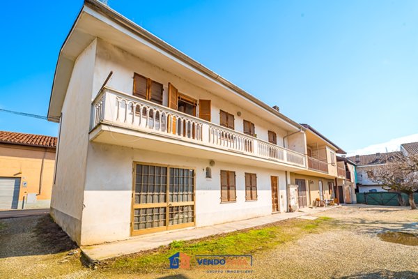 casa indipendente in vendita a Villafranca Piemonte