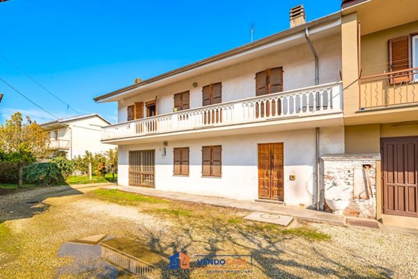 casa indipendente in vendita a Villafranca Piemonte