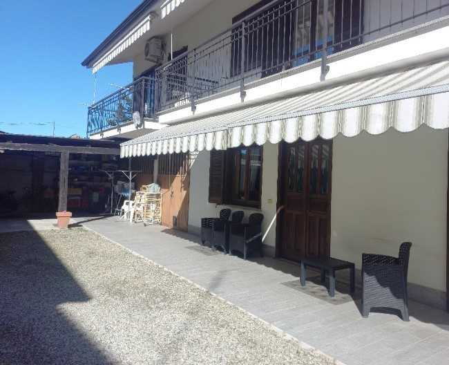 casa semindipendente in vendita a Villafranca Piemonte