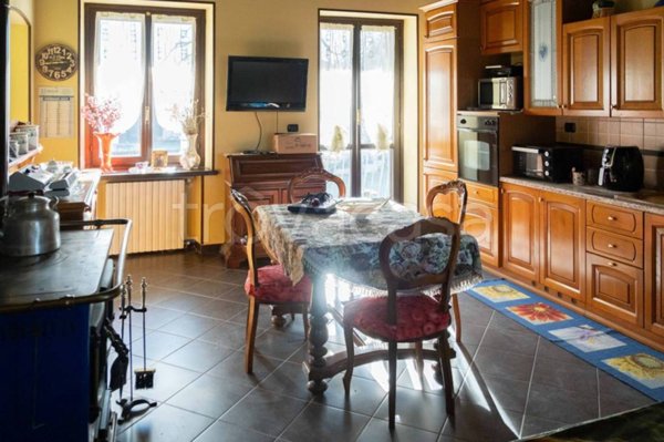 casa indipendente in vendita a Villafranca Piemonte