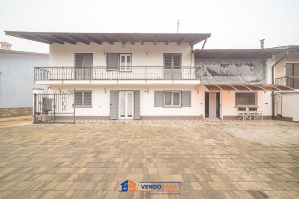 casa indipendente in vendita a Villafranca Piemonte