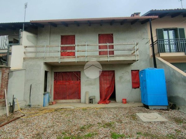 casa indipendente in vendita a Villafranca Piemonte