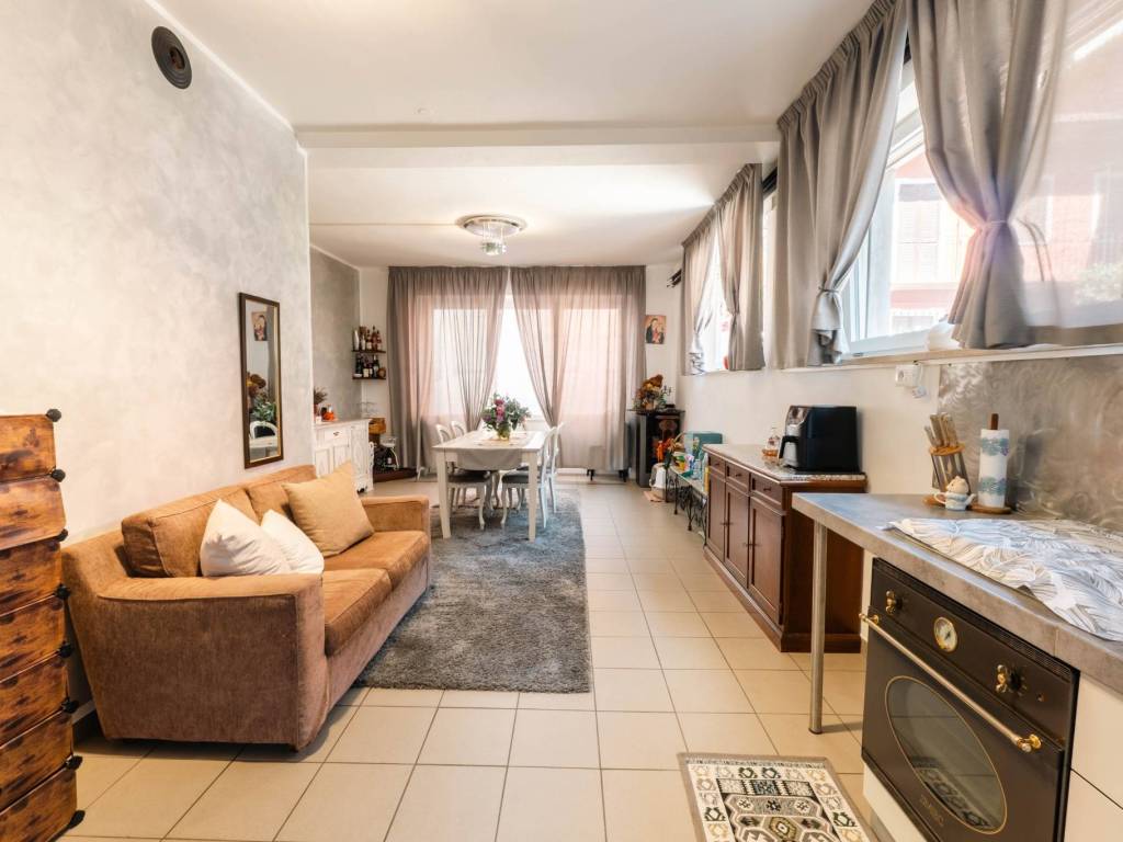 casa indipendente in vendita a Villafranca Piemonte