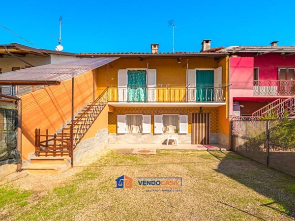 casa indipendente in vendita a Villafranca Piemonte