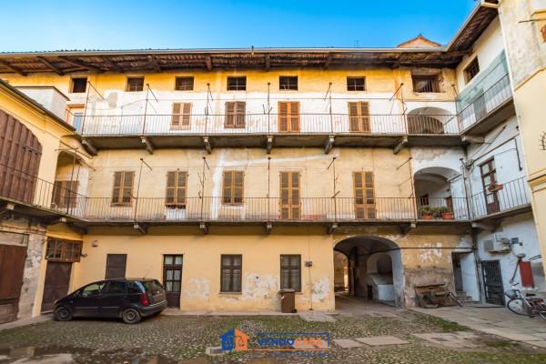 casa indipendente in vendita a Villafranca Piemonte