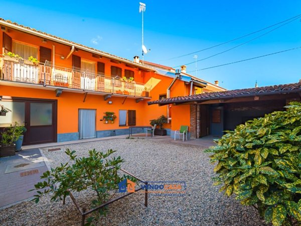 casa indipendente in vendita a Villafranca Piemonte