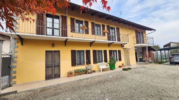 casa indipendente in vendita a Villafranca Piemonte