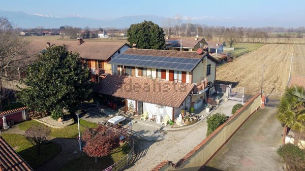 casa indipendente in vendita a Villafranca Piemonte