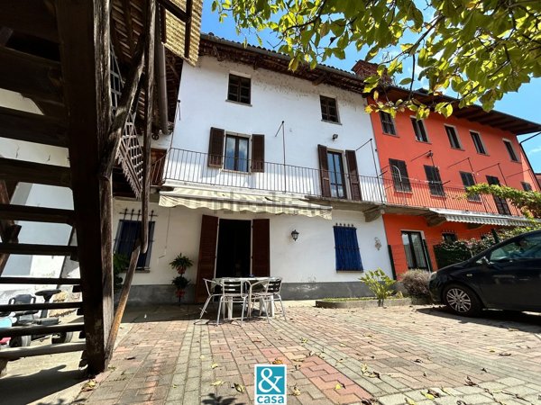 casa indipendente in vendita a Villafranca Piemonte