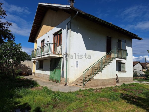 casa indipendente in vendita a Villafranca Piemonte
