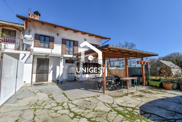 casa indipendente in vendita a Villafranca Piemonte