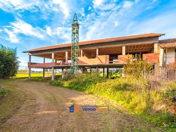 casa indipendente in vendita a Villafranca Piemonte