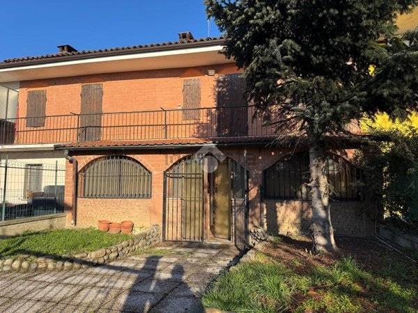 casa indipendente in vendita a Villafranca Piemonte