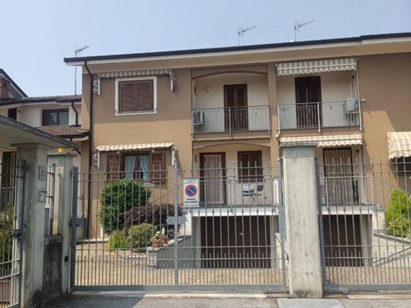 casa indipendente in vendita a Villafranca Piemonte