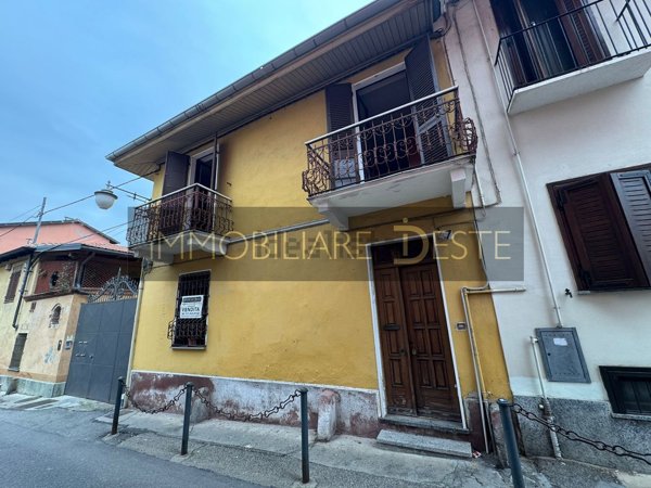 casa indipendente in vendita a Villafranca Piemonte