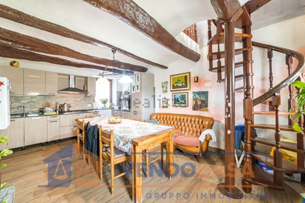 casa indipendente in vendita a Villafranca Piemonte