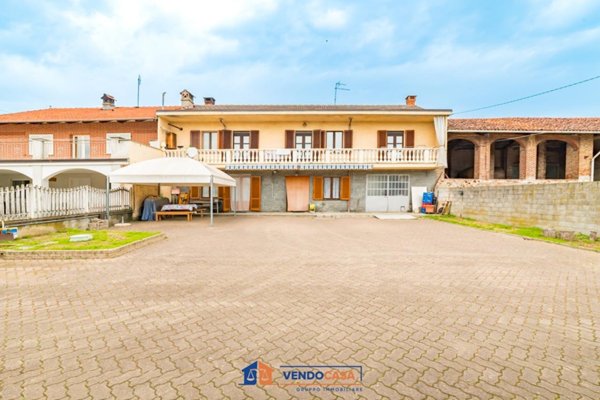 casa indipendente in vendita a Villafranca Piemonte