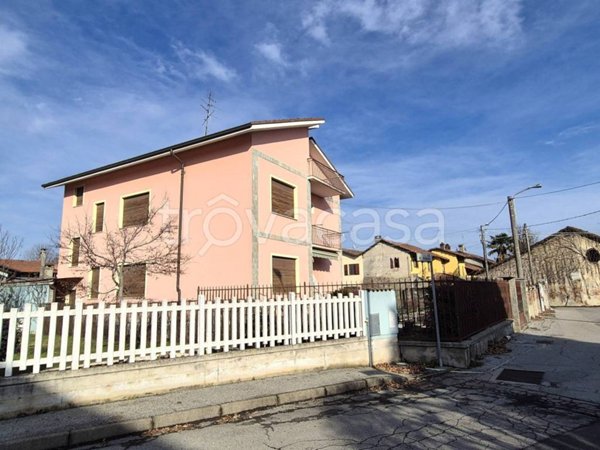 casa indipendente in vendita a Villafranca Piemonte